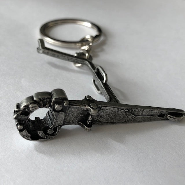 Land Oil Rig Key Chain Oilfield Rig Tongs Keychain – Oil Rig Shop